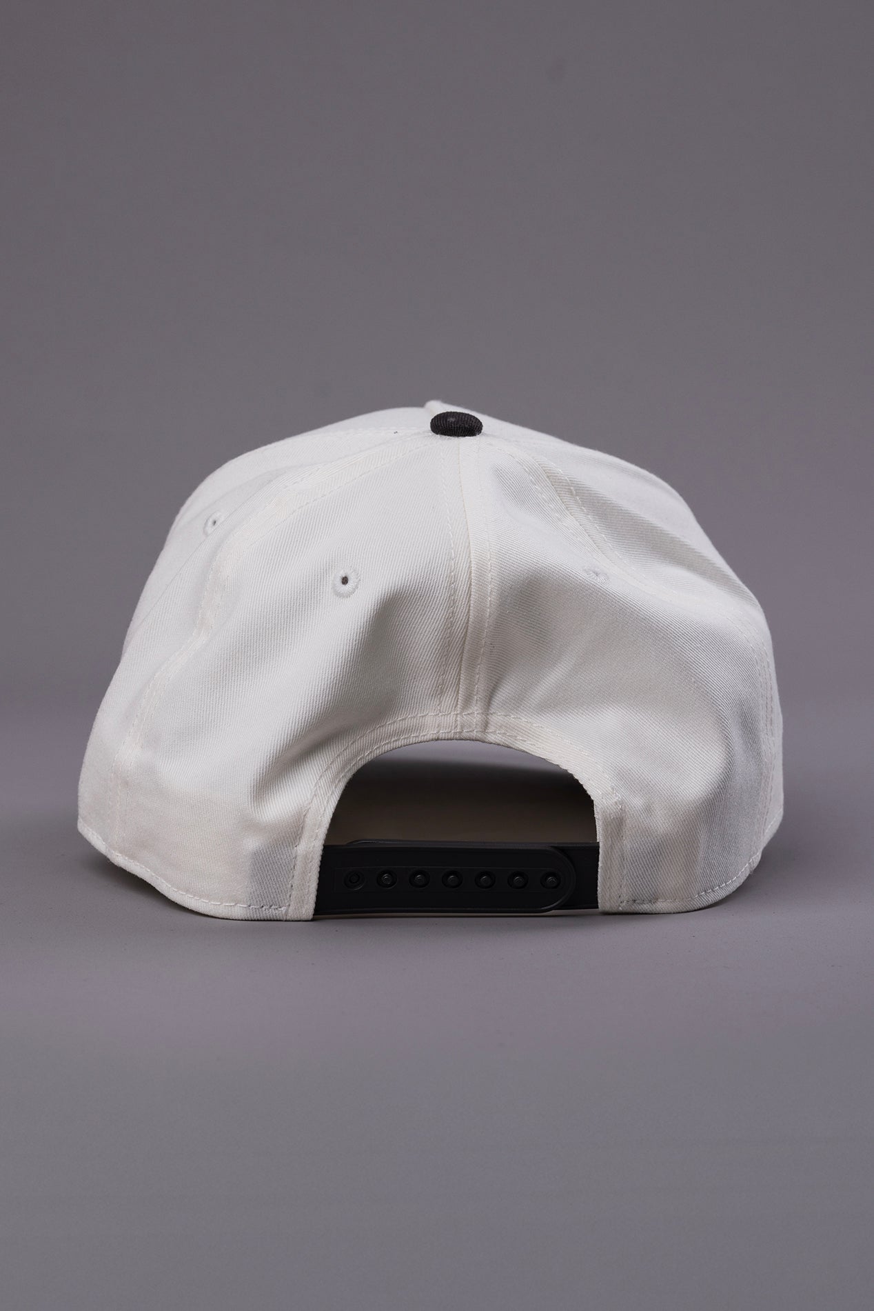 Alpha Wolf Two Tone - Cap