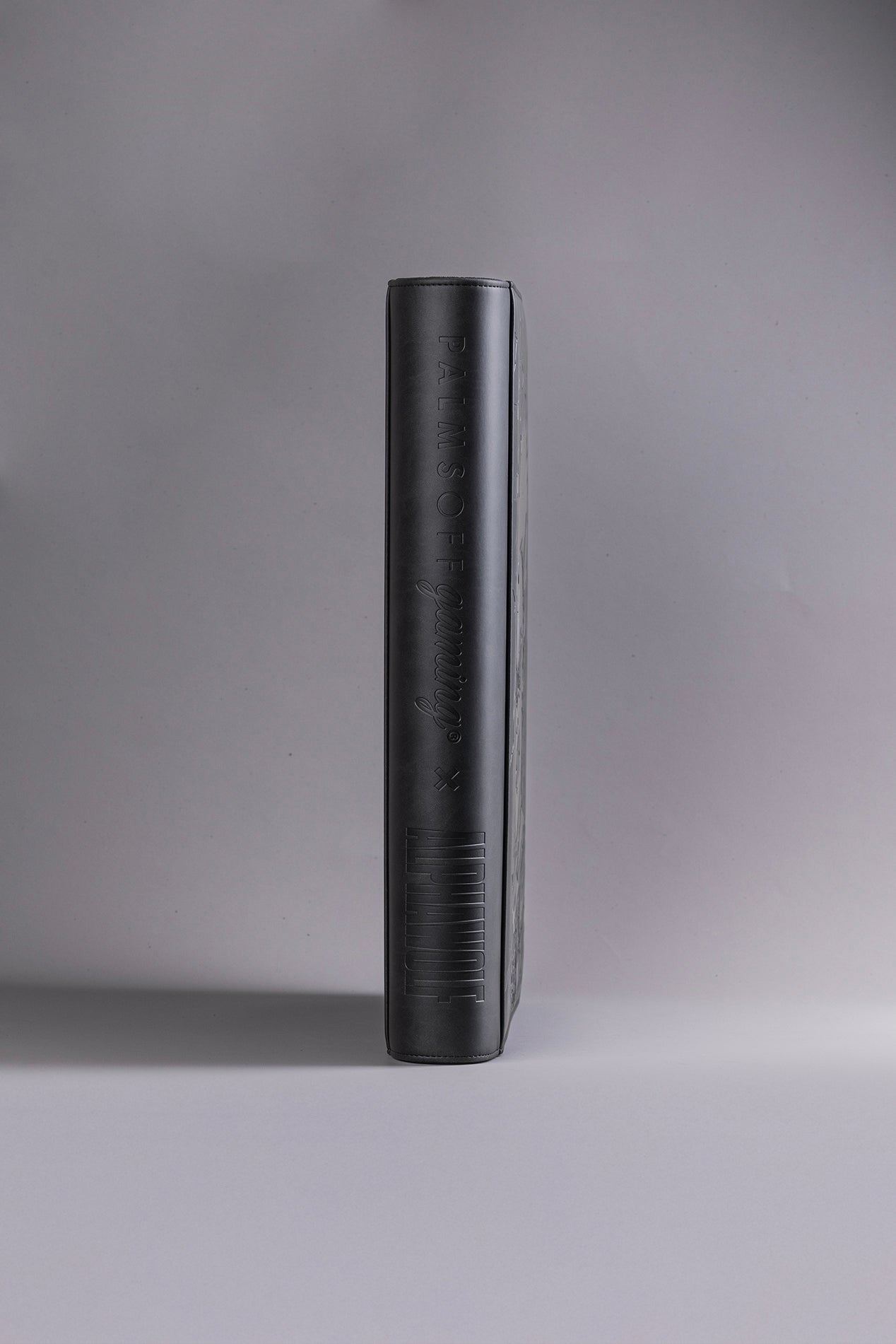 Limited Edition MEGA Capacity 16 Pocket Zip Binder - POG X Alpha Wolf